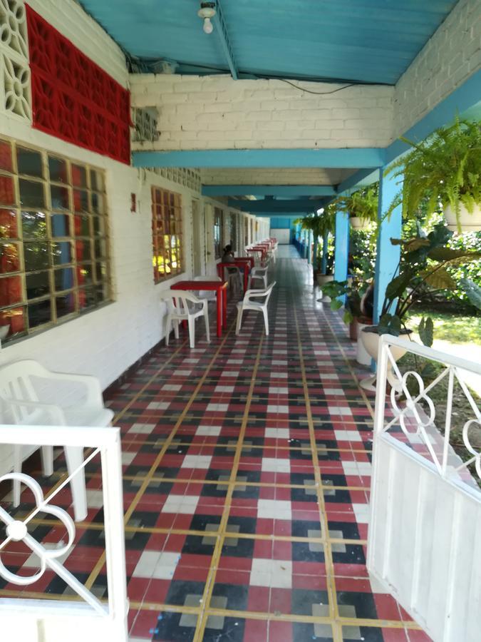 Hotel Sael Tocaima Buitenkant foto