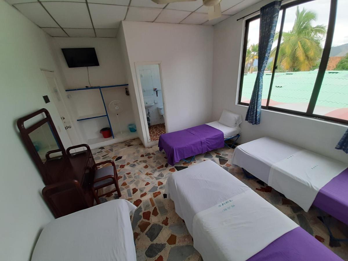 Hotel Sael Tocaima Buitenkant foto